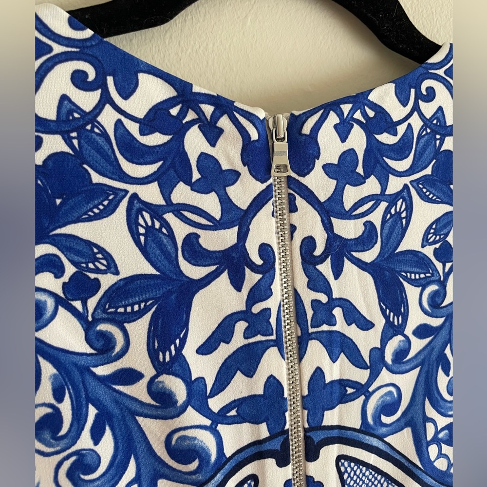Boston Proper Blue Scroll Patterned Shift Dress - image 4